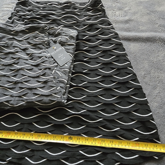 Zac & Rachel Skirts Bundle of 2 Black/Charcoal Gray - Picture 5 of 8